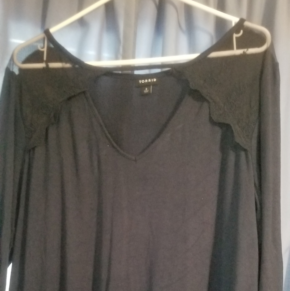 Long sleeve, dark green lace top, torrid